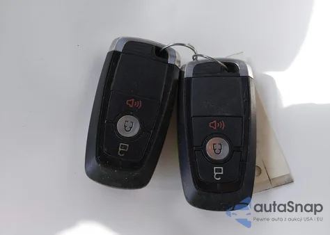 2020 Ford Escape Se z USA, uszkodzony, nr VIN 1FMCU0G62LUB74012